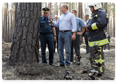 Председатель Правительства Российской Федерации В.В.Путин посетил лагерь МЧС в Воронежской области