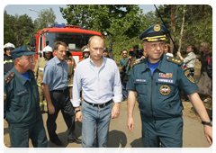 Prime Minister Vladimir Putin in Voronezh Hospital No. 8, which had been saved from wildfire