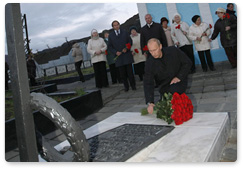Председатель Правительства Российской Федерации В.В.Путин посетил мемориальный комплекс «Норильская Голгофа», созданный в память узников «Норильлага»