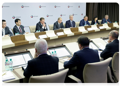 Prime Minister Vladimir Putin at the meeting on government regulation of the microelectronics market