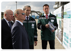 Председатель Правительства Российской Федерации В.В.Путин осмотрел производственные площадки «СИБУР-Нефтехим» и «Лукойл-Нижегороднефтеоргсинтез»