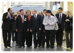 Председатель Правительства Российской Федерации В.В.Путин посетил новый завод Hyundai Motor в Санкт-Петербурге