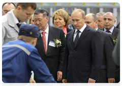 Председатель Правительства Российской Федерации В.В.Путин посетил новый завод Hyundai Motor в Санкт-Петербурге