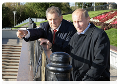 Prime Minister Vladimir Putin inspecting the embankment of the Izhevsk water reservoir