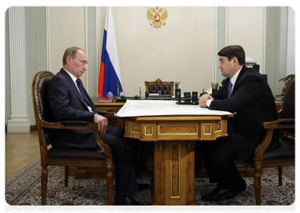 Prime Minister Vladimir Putin meeting with Transport Minister Igor Levitin