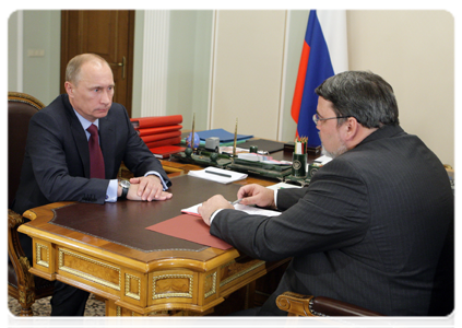 Prime Minister Vladimir Putin at a meeting with head of the Federal Antimonopoly Service Igor Artemyev