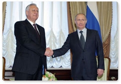 Председатель Правительства Российской Федерации В.В.Путин встретился с Премьер-министром Белоруссии М.В.Мясниковичем