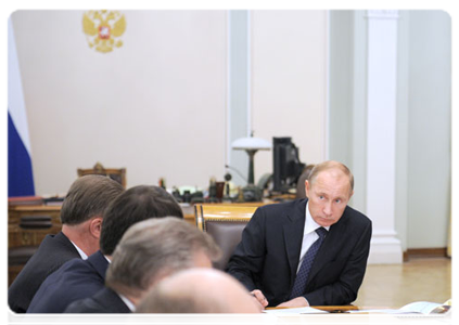 Prime Minister Vladimir Putin at a meeting on equipping the Chita-Khabarovsk highway