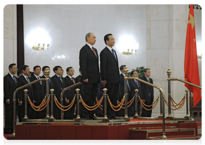Председатель Правительства Российской Федерации В.В.Путин провёл переговоры в узком составе с Премьером Государственного совета КНР Вэнь Цзябао