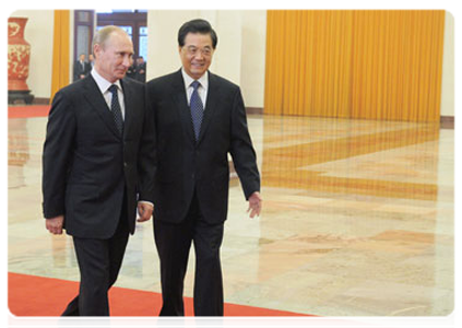 Prime Minister Vladimir Putin meets with President of the People’s Republic of China Hu Jintao