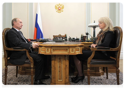 Prime Minister Vladimir Putin at a meeting with Minister of Healthcare and Social Development Tatyana Golikova