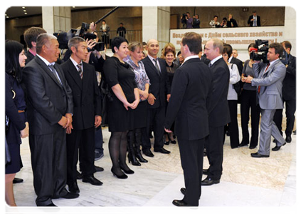 President Dmitry Medvedev and Prime Minister Vladimir Putin attend a gala concert in honour of Agricultural and Processing Industries Workers' Day