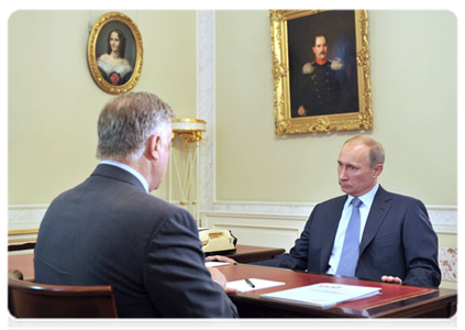 Председатель Правительства Российской Федерации В.В.Путин провёл рабочую встречу с главой ОАО «РЖД» В.И.Якуниным