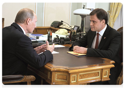 Prime Minister Vladimir Putin meeting with Tula Region Governor Vladimir Gruzdev