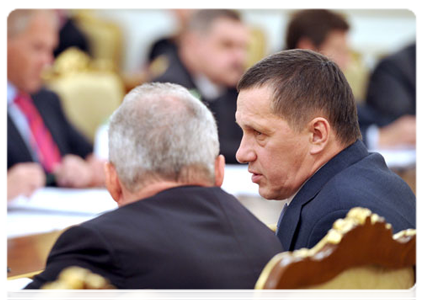Minister of Natural Resources and the Environment Yuri Trutnev at a Government Presidium meeting