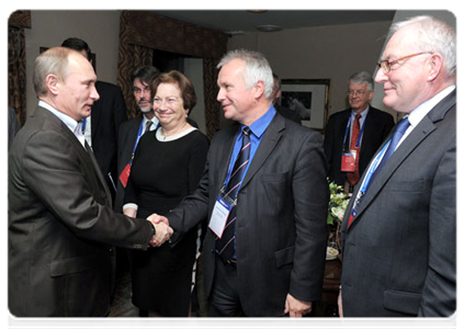 Prime Minister Vladimir Putin meeting with members of the Valdai International Discussion Club