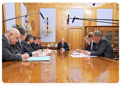 Председатель Правительства Российской Федерации В.В.Путин провёл совещание по вопросам гособоронзаказа