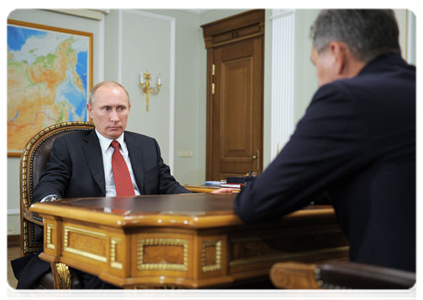 Prime Minister Vladimir Putin meets with Sergei Shoigu, Minister of Civil Defence, Emergencies and Disaster Relief