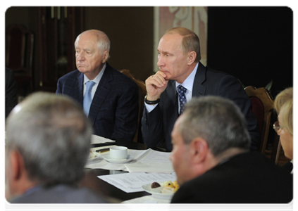 Prime Minister Vladimir Putin meets with artistic directors of theatre companies at Lenkom Theatre