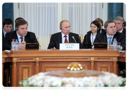 Председатель Правительства Российской Федерации В.В.Путин принял участие в заседании Совета глав правительств государств-членов ШОС в расширенном составе