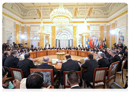 Prime Minister Vladimir Putin takes part in an expanded meeting of the SCO heads of government