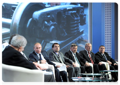Prime Minister Vladimir Putin at the National Transport Conference plenary session in Novosibirsk