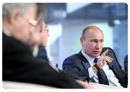 Председатель Правительства Российской Федерации В.В.Путин принял участие в пленарном заседании Всероссийской конференции транспортников в Новосибирске