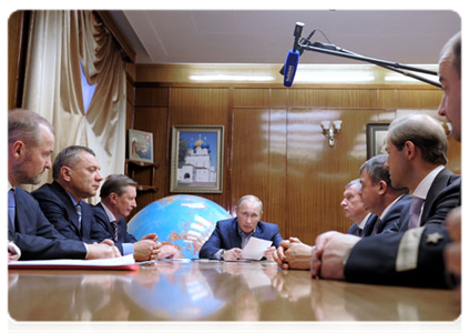 Prime Minister Vladimir Putin at a meeting on state defenсe contracting in shipbuilding in Severodvinsk