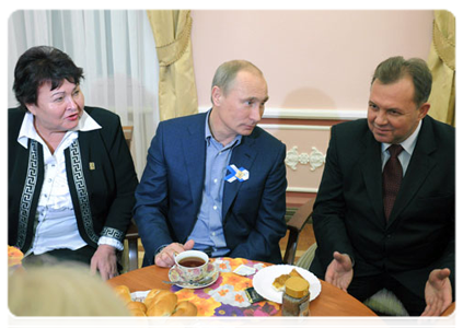 Prime Minister Vladimir Putin meeting with employees of the Lomonosov Public Foundation
