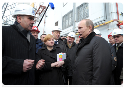 Prime Minister Vladimir Putin meeting with workers of the Kalininskaya nuclear power plant