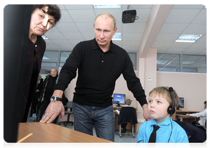 Председатель Правительства Российской Федерации В.В.Путин посетил лицей «Эврика» в поселке Черёмушки Республики Хакасия