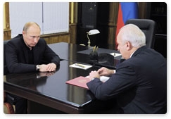 Председатель Правительства Российской Федерации В.В.Путин провёл рабочую встречу с главой Республики Хакасия В.М.Зиминым