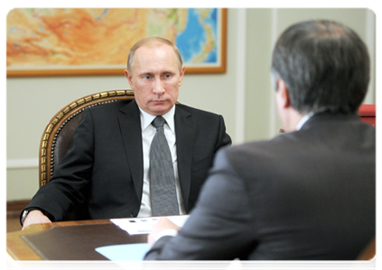 Prime Minister Vladimir Putin meets with Deputy Prime Minister and Chief of Government Staff Vyacheslav Volodin
