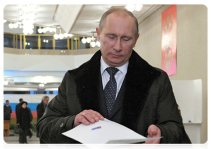 Председатель Правительства Российской Федерации В.В.Путин принял участие в голосовании на выборах депутатов Государственной Думы шестого созыва