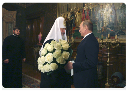 Prime Minister Vladimir Putin meeting with Patriarch Kirill of Moscow and All Russia to congratulate him on the second anniversary of his enthronement