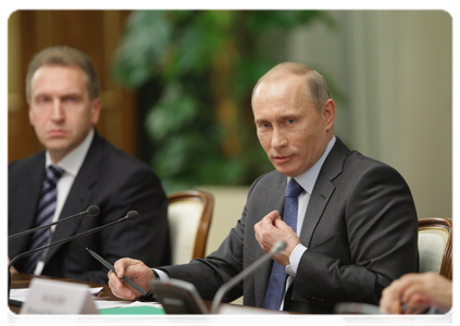 Председатель Правительства Российской Федерации В.В.Путин встретился с руководителями экспертных групп по подготовке предложений по актуальным проблемам стратегии социально-экономического развития России на период до 2020 года