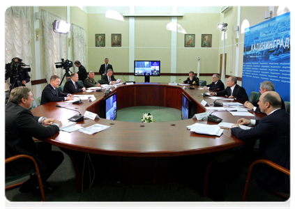 Председатель Правительства Российской Федерации В.В.Путин провел совещание по вопросу обеспечения жильем военнослужащих Вооруженных Сил Российской Федерации