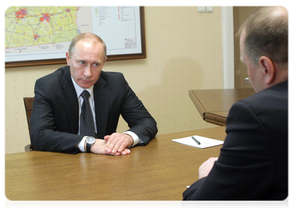 Prime Minister Vladimir Putin at a meeting with Kaliningrad Region Governor Nikolai Tsukanov