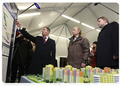 Prime Minister Vladimir Putin inspecting the construction of Solnechny Bereg residential area, while on a working visit to Kirov