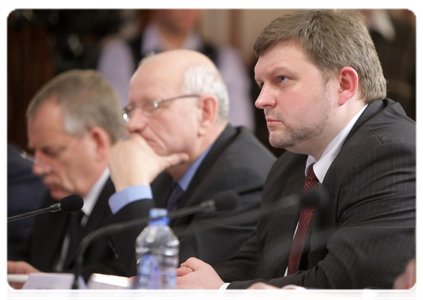 Kirov Region Governor Nikita Belykh at a meeting in Kirov on housing construction in the regions