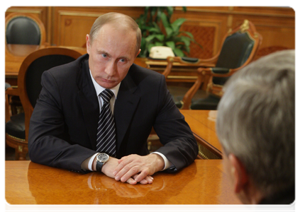 Председатель Правительства Российской Федерации В.В.Путин провёл рабочую встречу с президентом Российской академии медицинских наук И.И.Дедовым