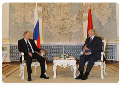 Prime Minister Vladimir Putin at a meeting with Belarusian President Alexander Lukashenko in Minsk