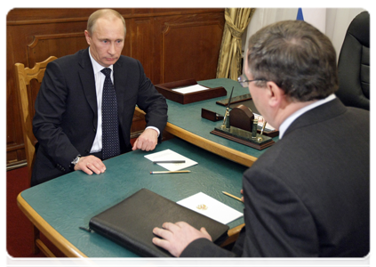 Prime Minister Vladimir Putin meeting with Tambov Region Governor Oleg Betin