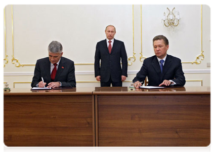 Gazprom and BASF sign a memorandum of understanding on the South Stream project in the presence of Prime Minister Vladimir Putin