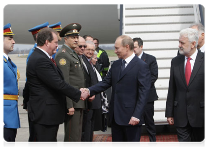 Председатель Правительства Российской Федерации В.В.Путин прибыл с рабочим визитом в Белград, где проведёт переговоры с руководством Сербии