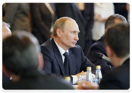Prime Minister Vladimir Putin participating in Russian-Serbian talks on the economy