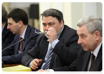 Minister of Communications and Mass Media Igor Shchegolev and head of the Federal Antimonopoly Service Igor Artemyev at a meeting of the Government Commission on Monitoring Foreign Investment