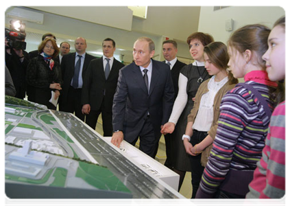 Prime Minister Vladimir Putin during a visit to the Vorobyovy Gory environmental and educational centre
