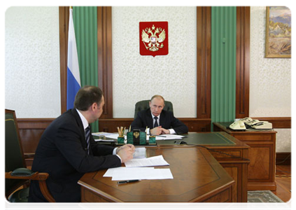 Prime Minister Vladimir Putin during a video conference on the performance of the Pension Fund in 2010