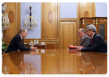 Prime Minister Vladimir Putin with Gennady Zyuganov, the leader of the Communist Party of the Russian Federation and of the Communist Party in the State Duma, and Ivan Melnikov, deputy chairman of the party